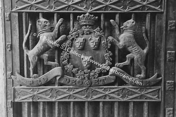 BIRR CASTLE  CREST ON GATE OF GATE TOWER